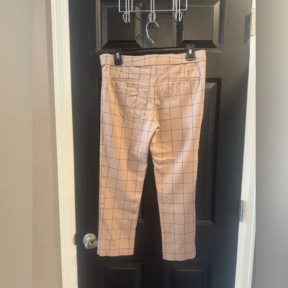 Amanda & Chelsea Blush Windowpane Tailored Trousers - Picture 3 of 4